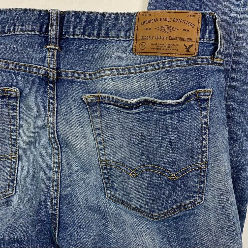 American Eagle Slim Jeans Men's 32x26 Distressed Knee Denim Core‎ Flex Stretch